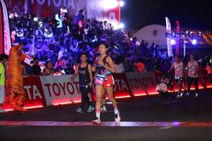 BIB: 2467
                            <button type="button" onclick="openModal(23192389)" class="btn btn-primary btn-sm float-right btn-popup" data-toggle="modal" data-target=".modal-high-quality">
                        <i class="fas fa-shopping-cart"></i> Add to Cart
                    </button>
                                            <button type="button" onclick="isThisMe(23192389, true)" class="btn btn-success btn-sm float-right btn-popup btn-isme hidden" data-toggle="tooltip" data-placement="bottom" title="นี่คือรูปของคุณใช่ไหม คลิกที่นี่เพื่อเอาเข้าอัลบั้ม">
                        <i class="fas fa-plus"></i> Add to album
                    </button>
                    <button type="button" onclick="isThisMe(23192389, false)" class="btn btn-warning btn-sm float-right btn-popup btn-isnotme hidden">
                        <i class="fas fa-ban"></i> Remove from album
                    </button>